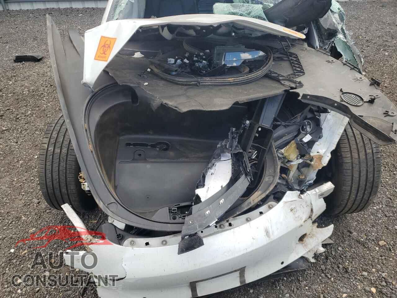 TESLA MODEL 3 2020 - 5YJ3E1EA4LF612231