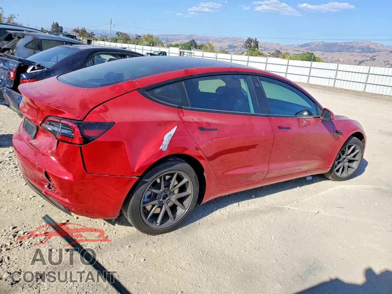 TESLA MODEL 3 2023 - 5YJ3E1EA5PF552501
