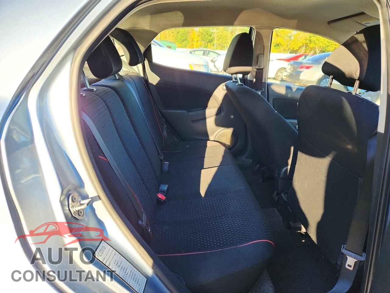 MAZDA 2 2013 - JM1DE1LY4D0158065