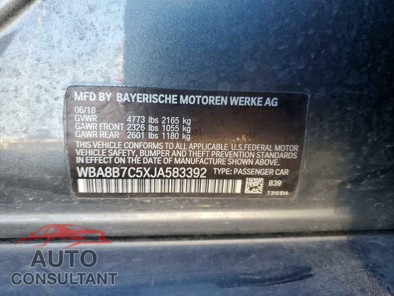 BMW 3 SERIES 2018 - WBA8B7C5XJA583392