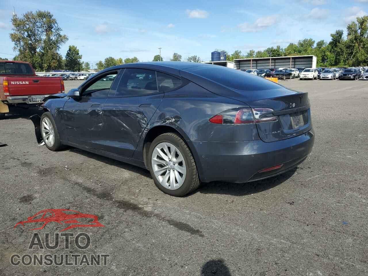 TESLA MODEL S 2018 - 5YJSA1E28JF281683