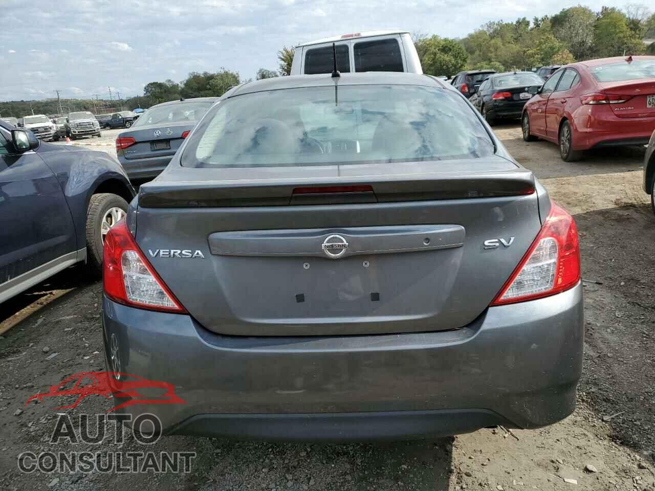 NISSAN VERSA 2017 - 3N1CN7AP1HL802478