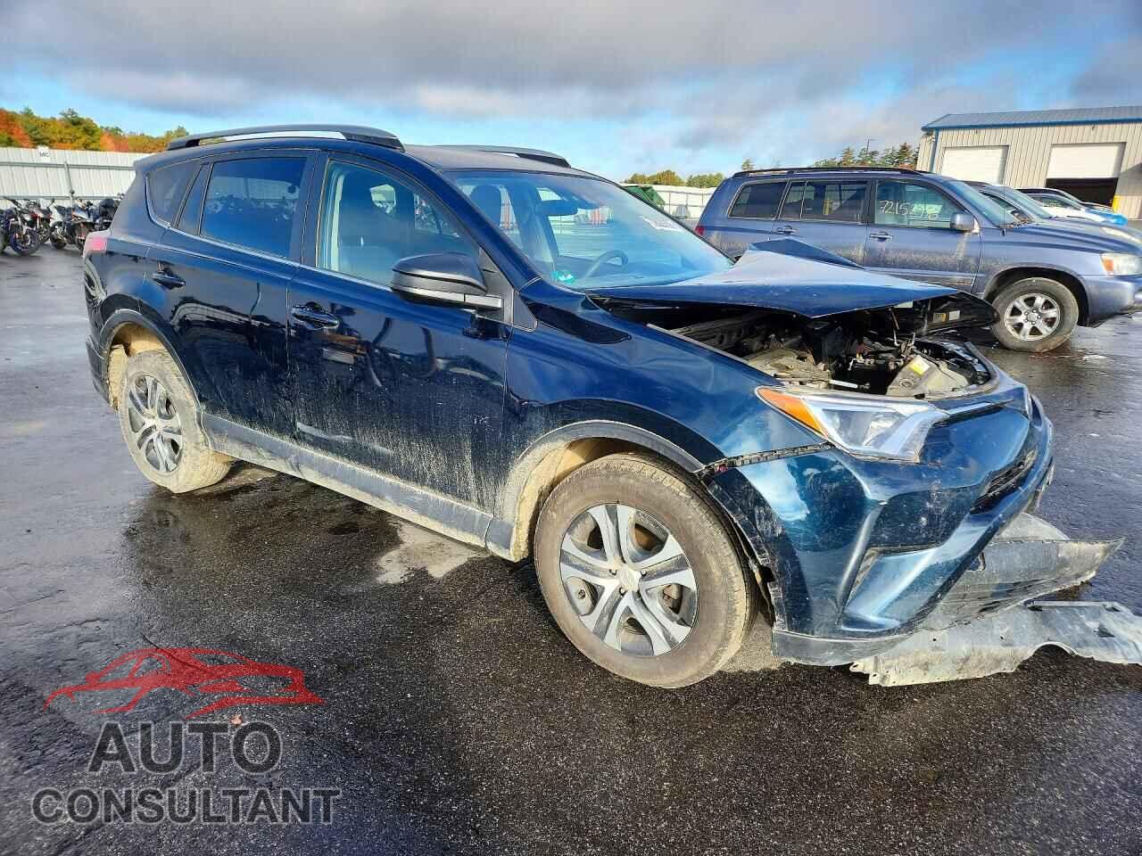 TOYOTA RAV4 2017 - JTMBFREV1HJ112991