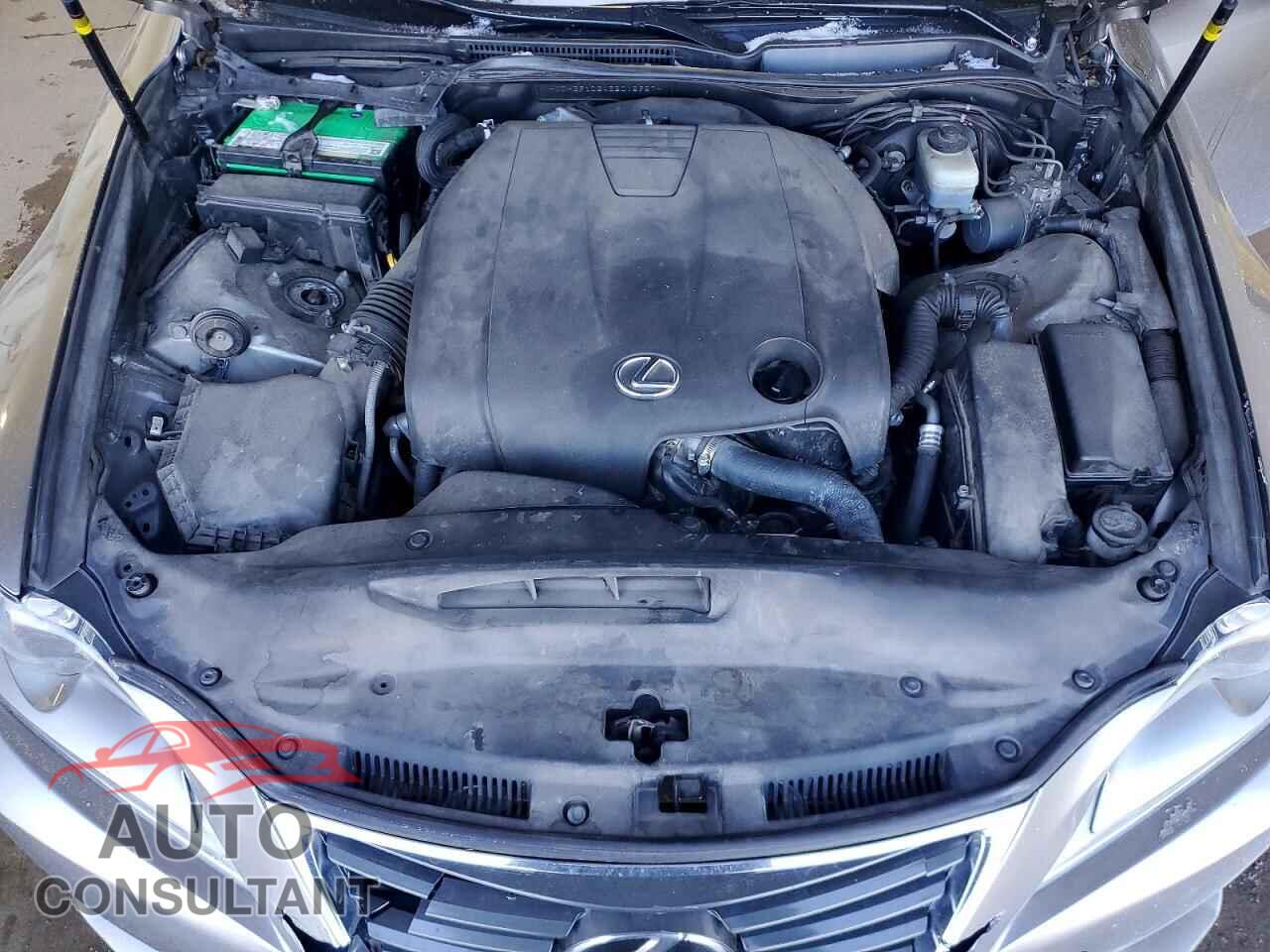 LEXUS IS 2014 - JTHBF1D24E5015957