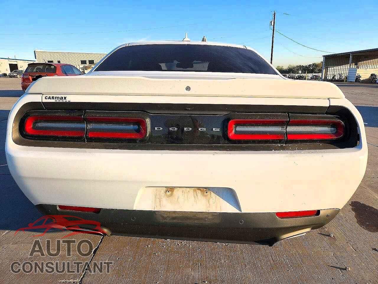 DODGE CHALLENGER 2018 - 2C3CDZAG2JH258877