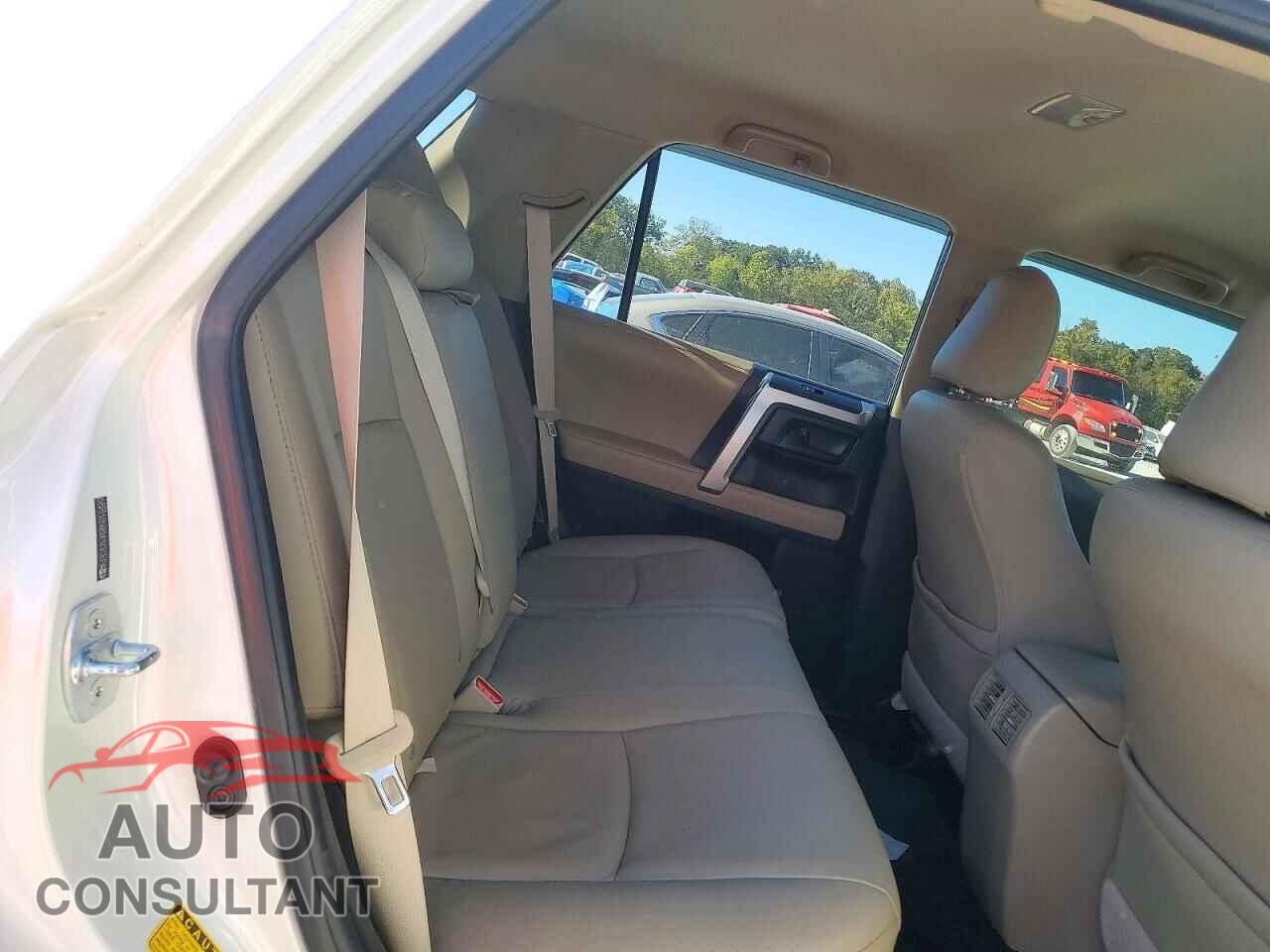 TOYOTA 4RUNNER 2011 - JTEZU5JR2B5016420