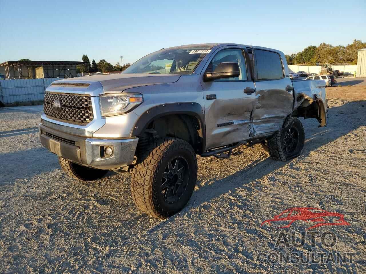 TOYOTA TUNDRA 2018 - 5TFDY5F19JX724513