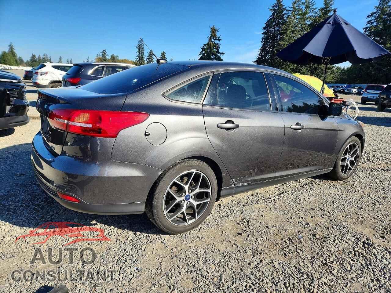 FORD FOCUS 2017 - 1FADP3H22HL248982