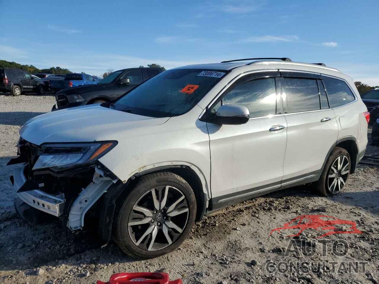 HONDA PILOT 2022 - 5FNYF6H64NB038529