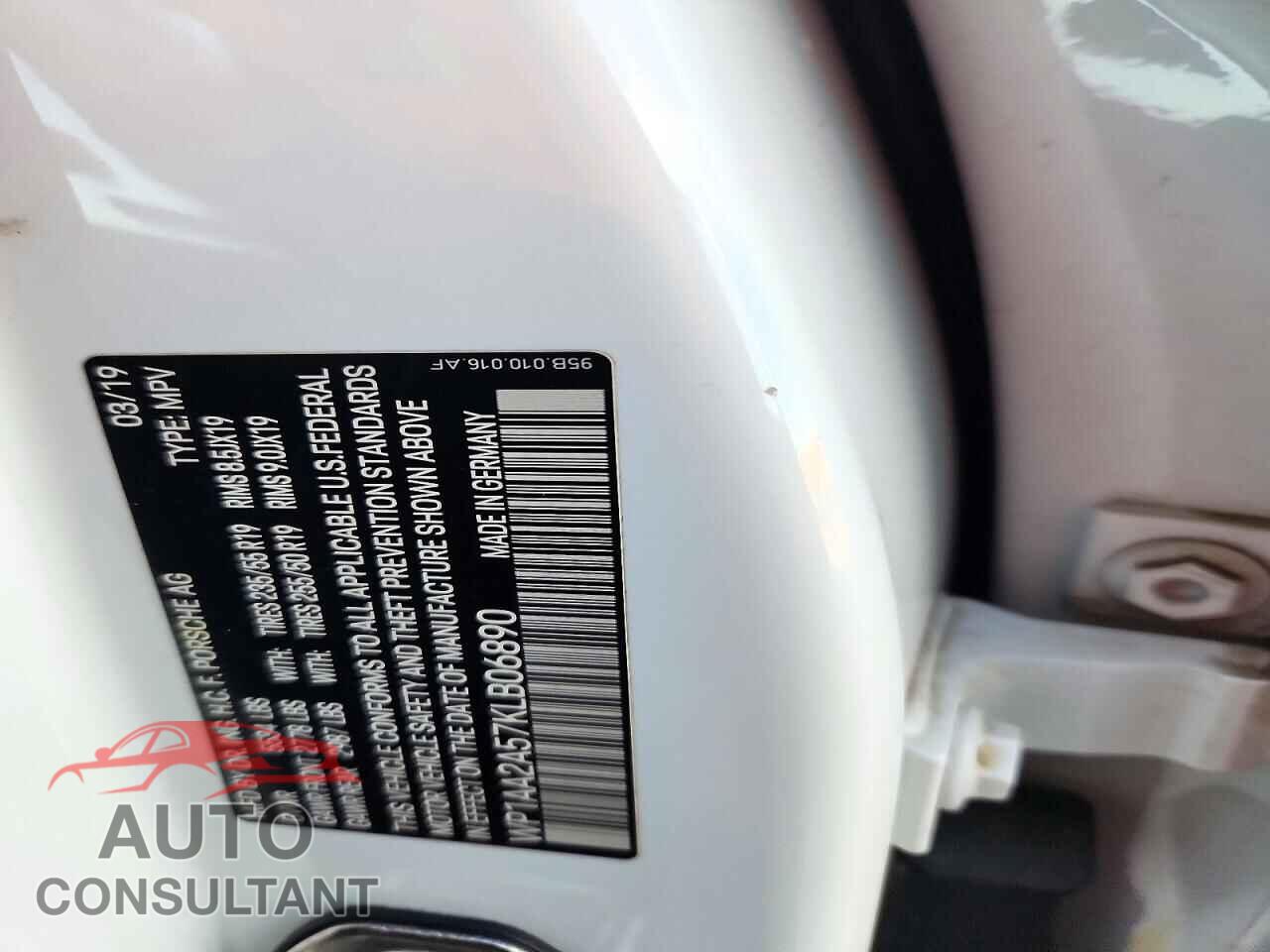 PORSCHE MACAN 2019 - WP1AA2A57KLB06890