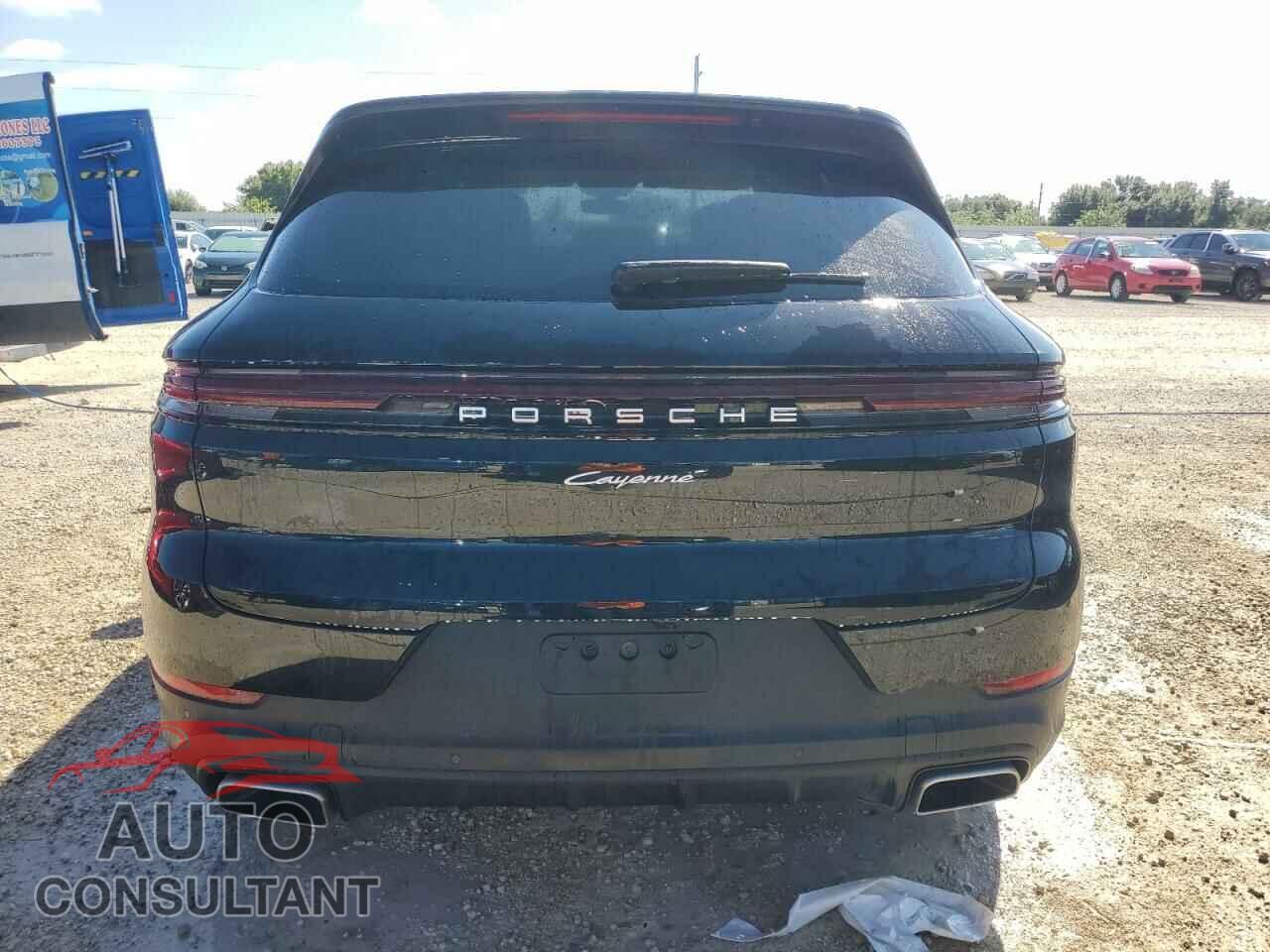PORSCHE CAYENNE 2024 - WP1AE2AY3RDA29258