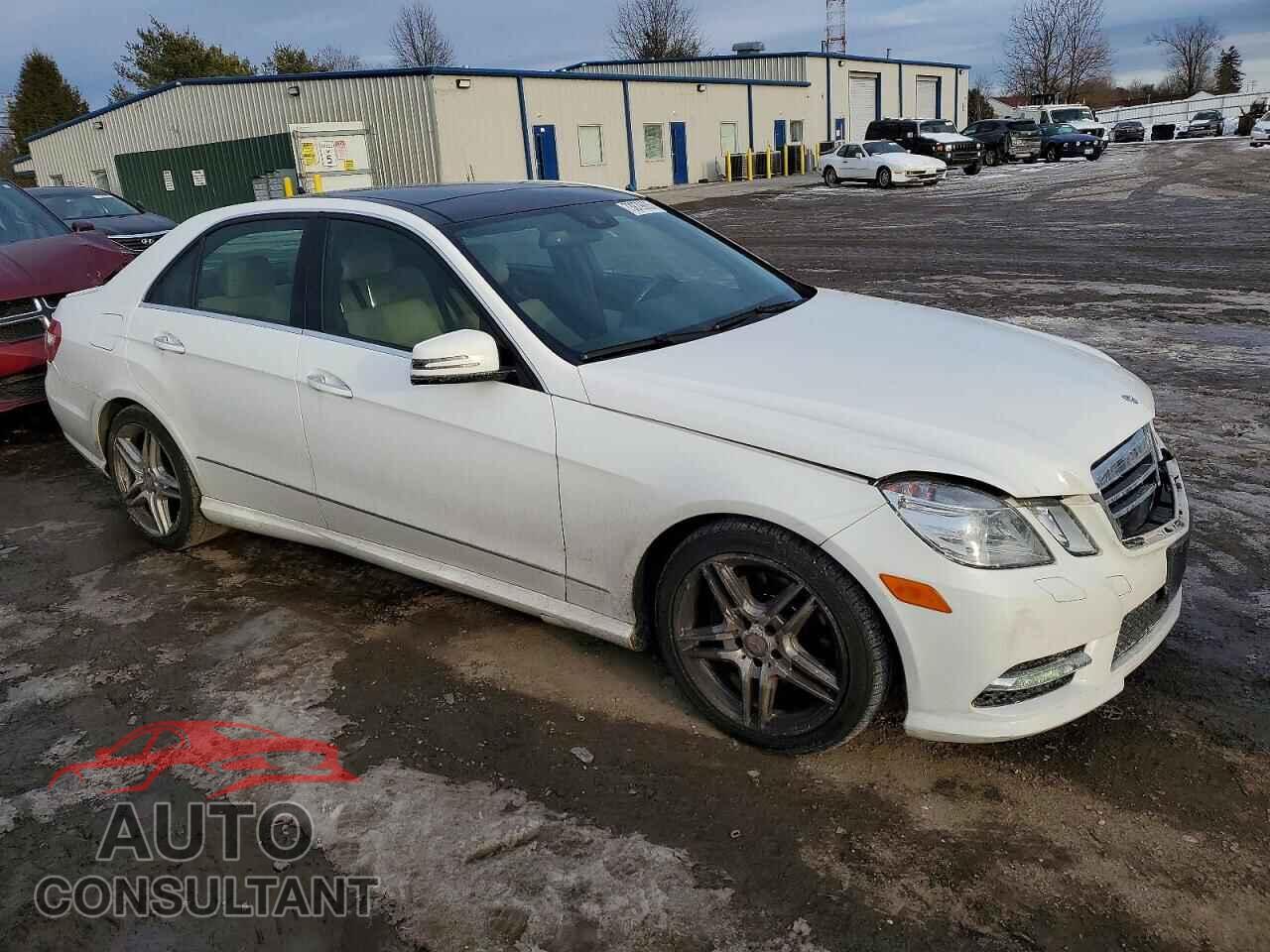 MERCEDES-BENZ E-CLASS 2013 - WDDHF8JB1DA766485