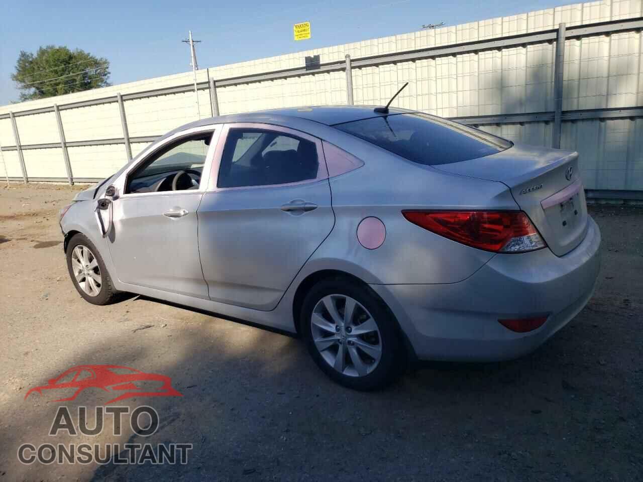 HYUNDAI ACCENT 2012 - KMHCU4AE3CU247122