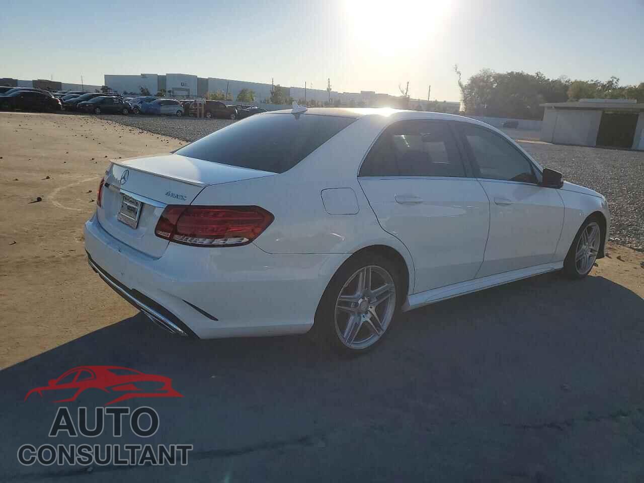 MERCEDES-BENZ E-CLASS 2014 - WDDHF8JB3EA901872