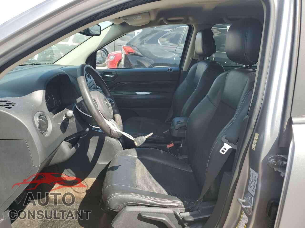 JEEP COMPASS 2016 - 1C4NJCEA1GD633390