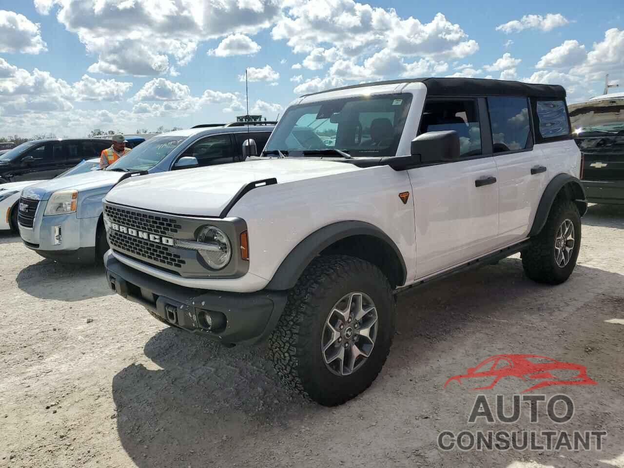 FORD BRONCO 2023 - 1FMEE5DP0PLB66096