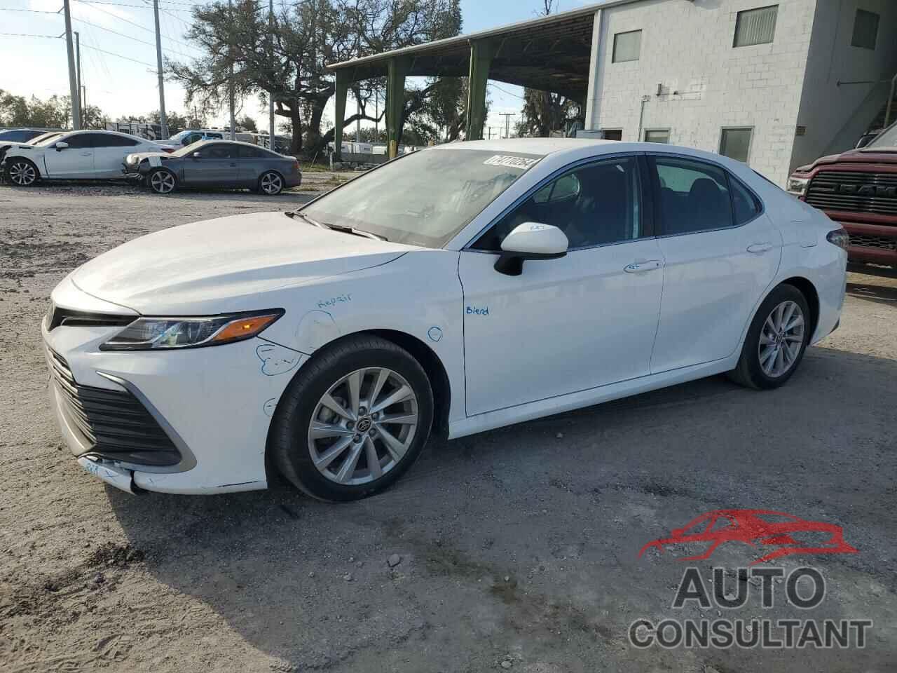 TOYOTA CAMRY 2023 - 4T1C11AKXPU776926