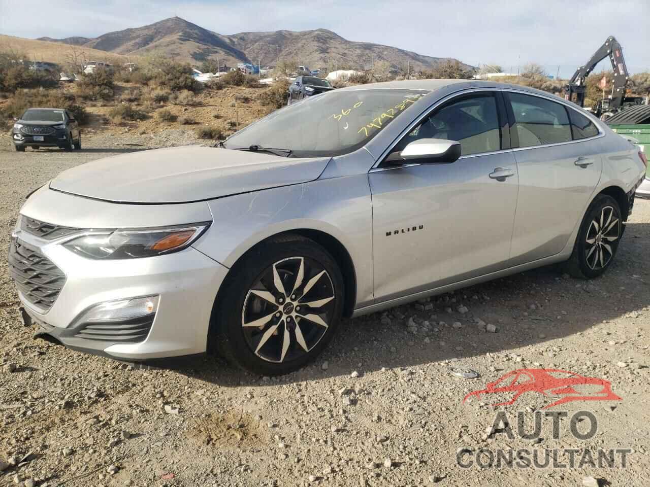CHEVROLET MALIBU 2020 - 1G1ZG5ST7LF137602