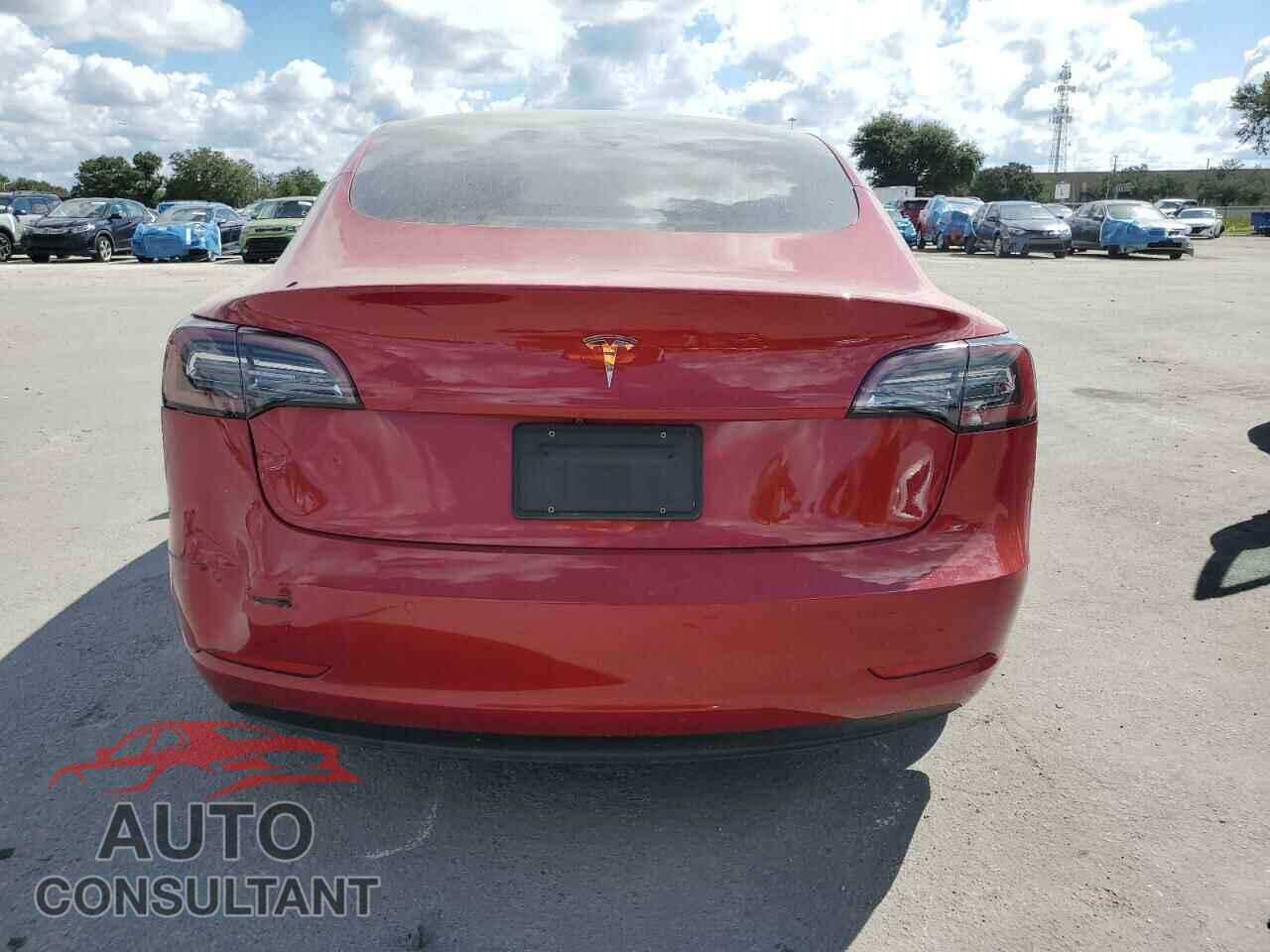 TESLA MODEL 3 2019 - 5YJ3E1EA3KF399710