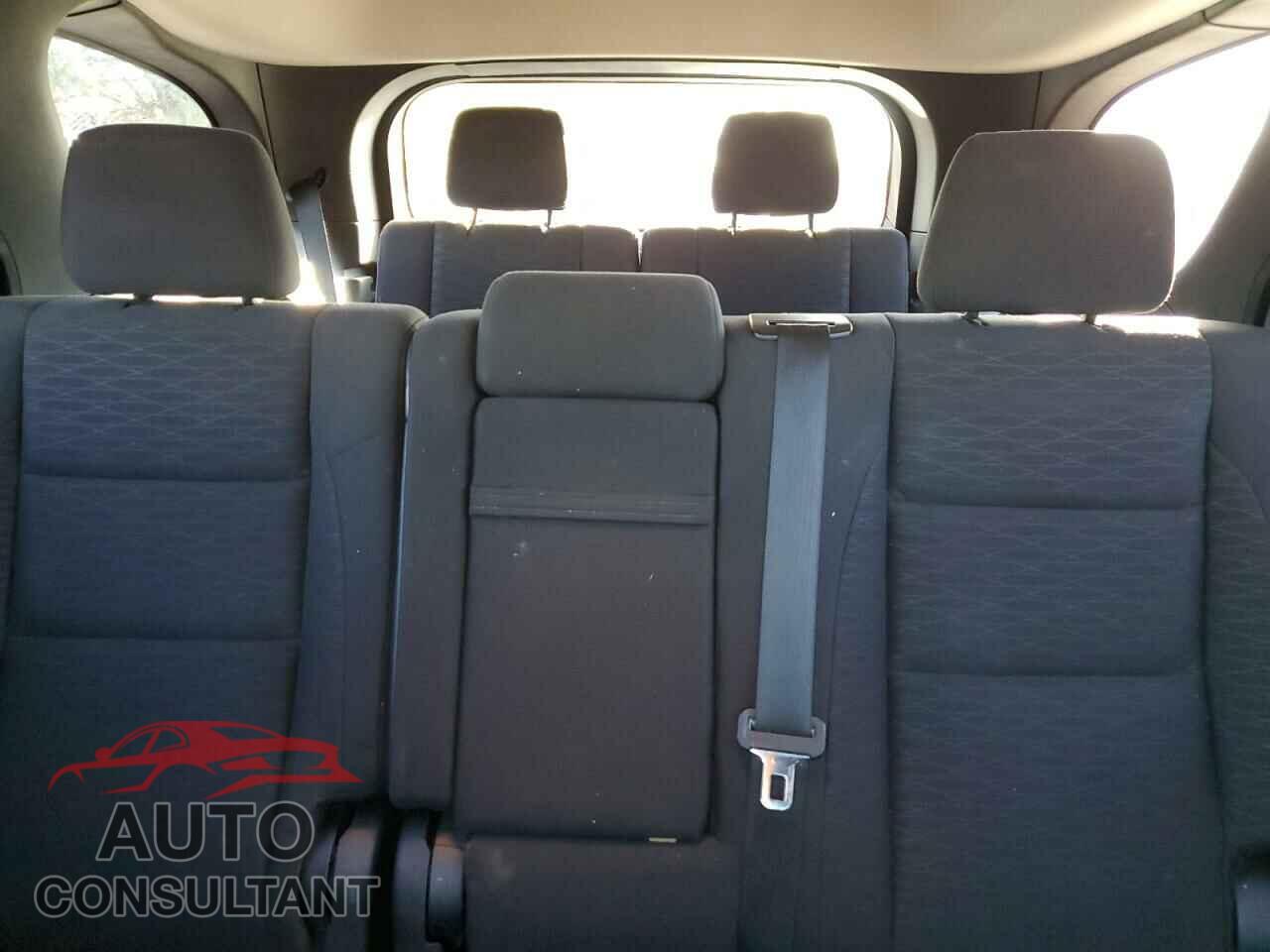 DODGE DURANGO 2018 - 1C4RDJAG3JC218365