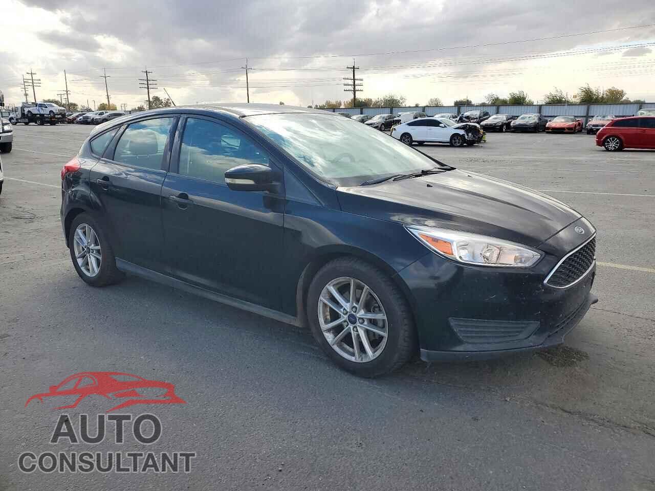 FORD FOCUS 2016 - 1FADP3K26GL256106