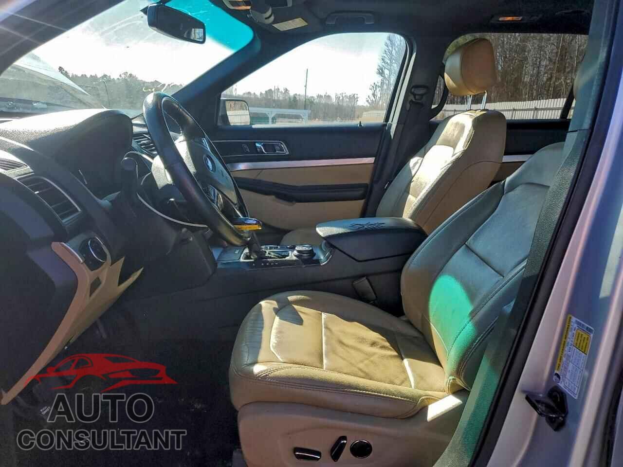 FORD EXPLORER 2017 - 1FM5K8D88HGA96540