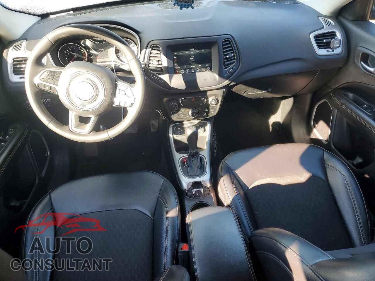 JEEP COMPASS 2021 - 3C4NJCBB1MT577101