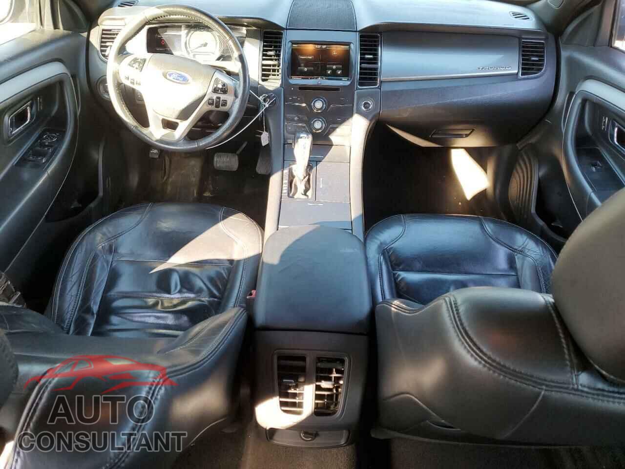 FORD TAURUS 2014 - 1FAHP2E85EG135956