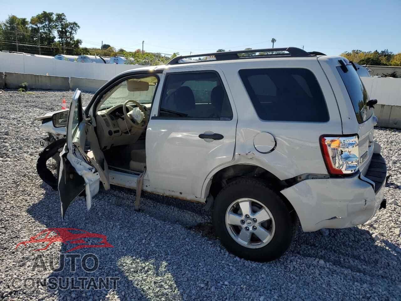 FORD ESCAPE 2010 - 1FMCU0DGXAKA04194