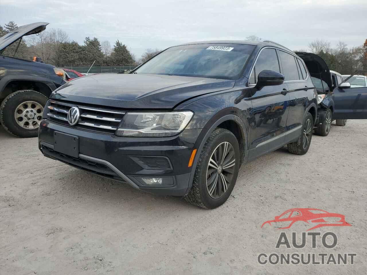 VOLKSWAGEN TIGUAN 2018 - 3VV2B7AX4JM019609