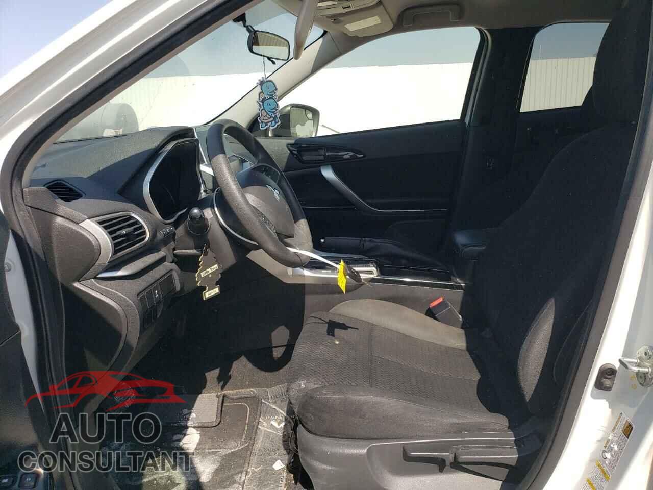 MITSUBISHI ECLIPSE 2019 - JA4AT4AA7KZ019762