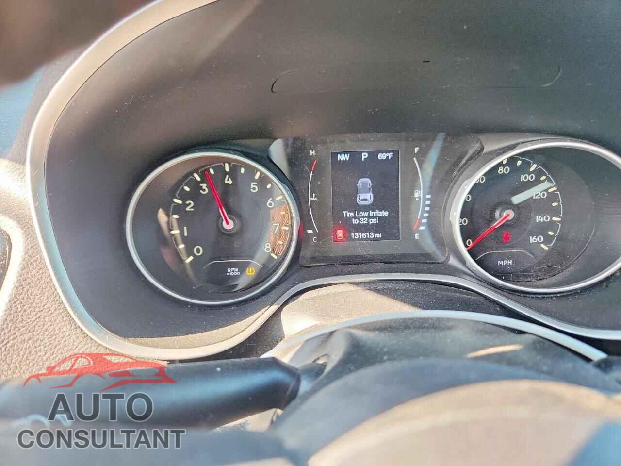 JEEP COMPASS 2019 - 3C4NJCBB7KT677362