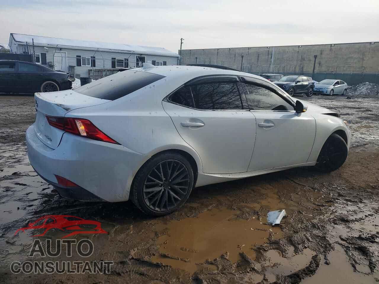 LEXUS IS 2015 - JTHCF1D23F5022193