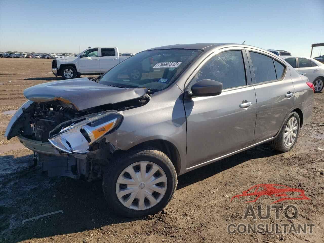 NISSAN VERSA 2017 - 3N1CN7AP5HL840456