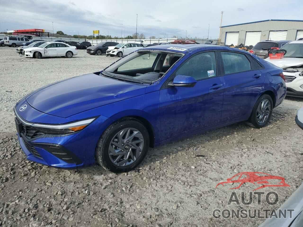HYUNDAI ELANTRA 2024 - KMHLM4DG2RU719395