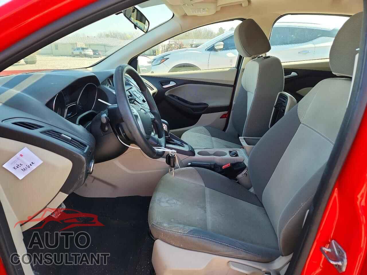 FORD FOCUS 2013 - 1FADP3K22DL344940