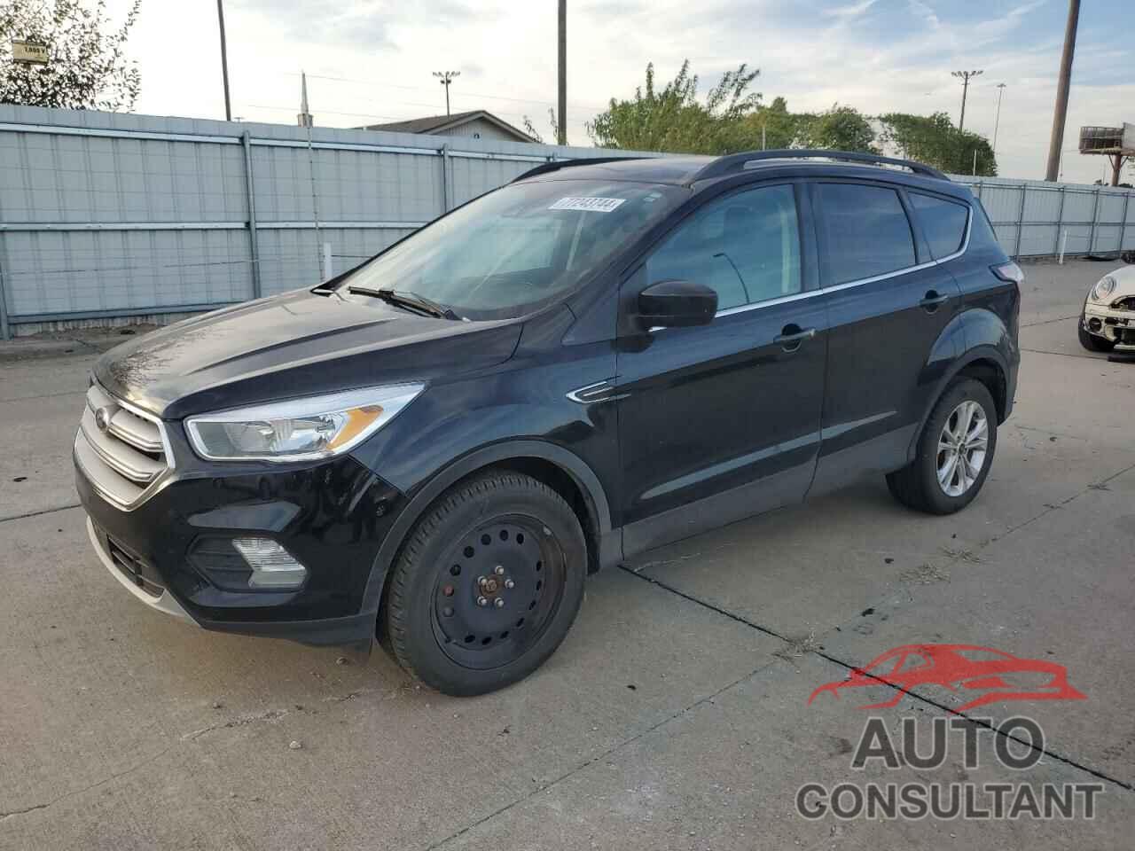 FORD ESCAPE 2018 - 1FMCU9GD8JUD50156