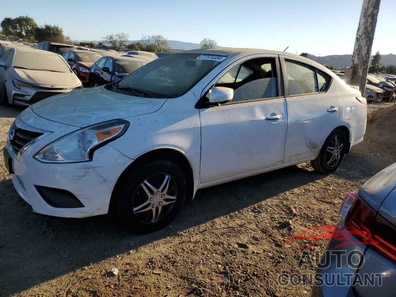 NISSAN VERSA 2016 - 3N1CN7AP2GL837464