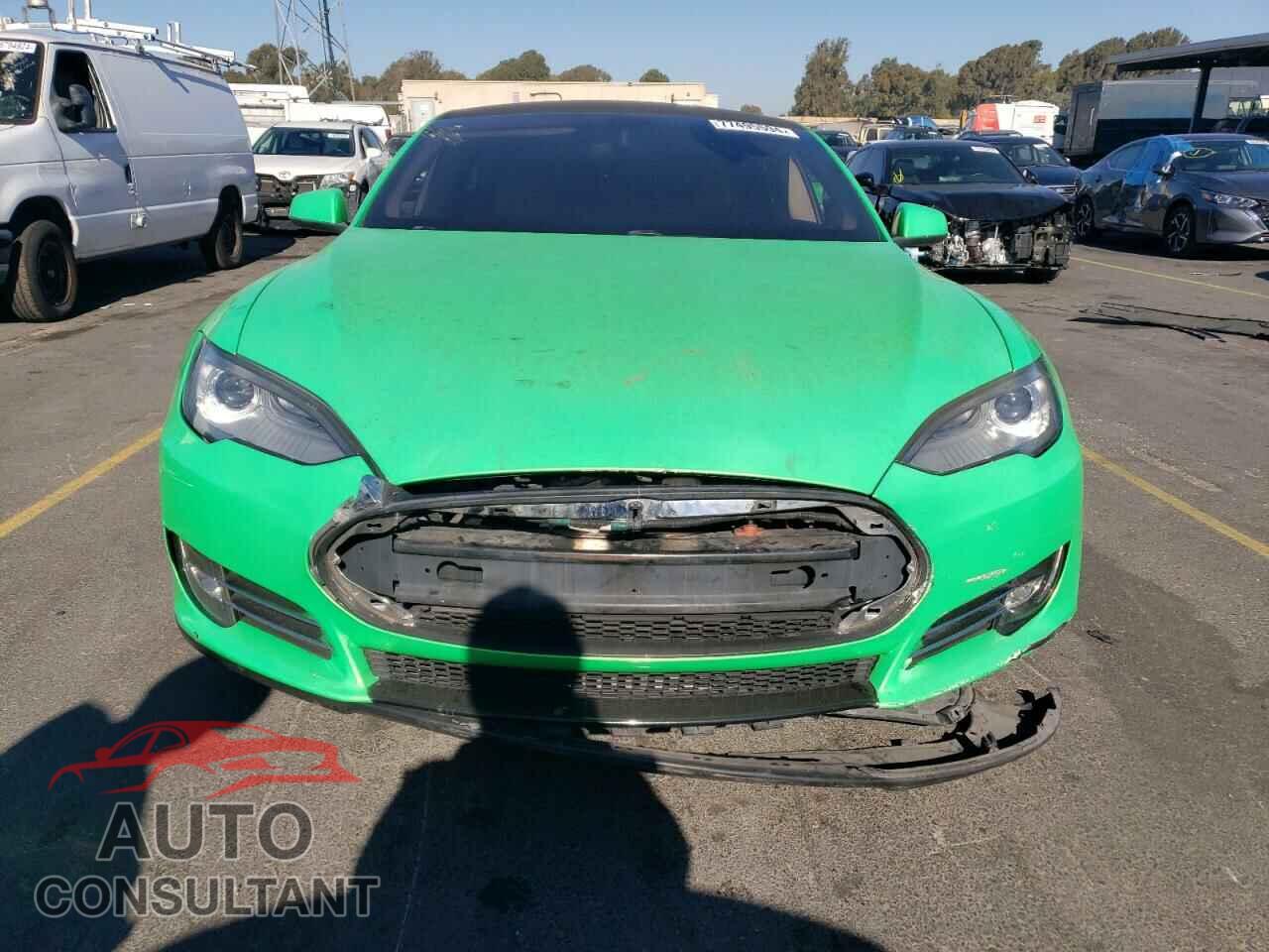 TESLA MODEL S 2013 - 5YJSA1CN4DFP11355