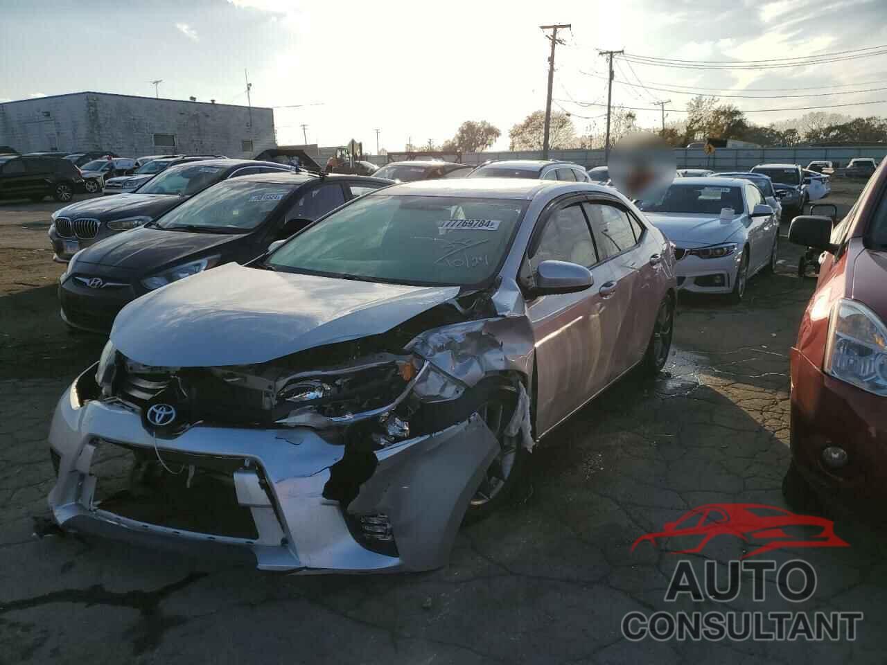 TOYOTA COROLLA 2015 - 2T1BURHE7FC393818