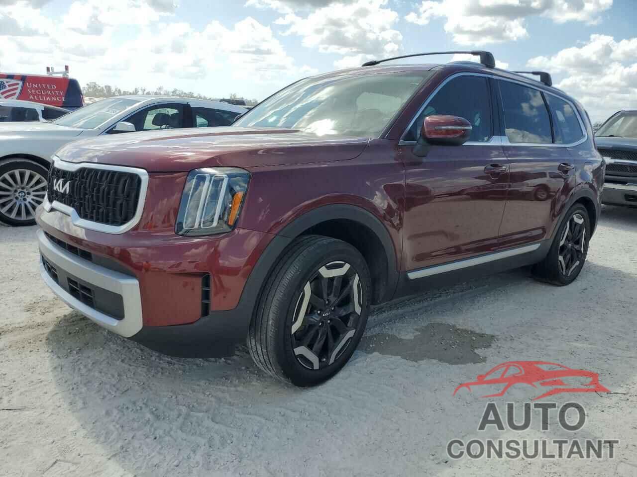 KIA TELLURIDE 2023 - 5XYP3DGC5PG329407