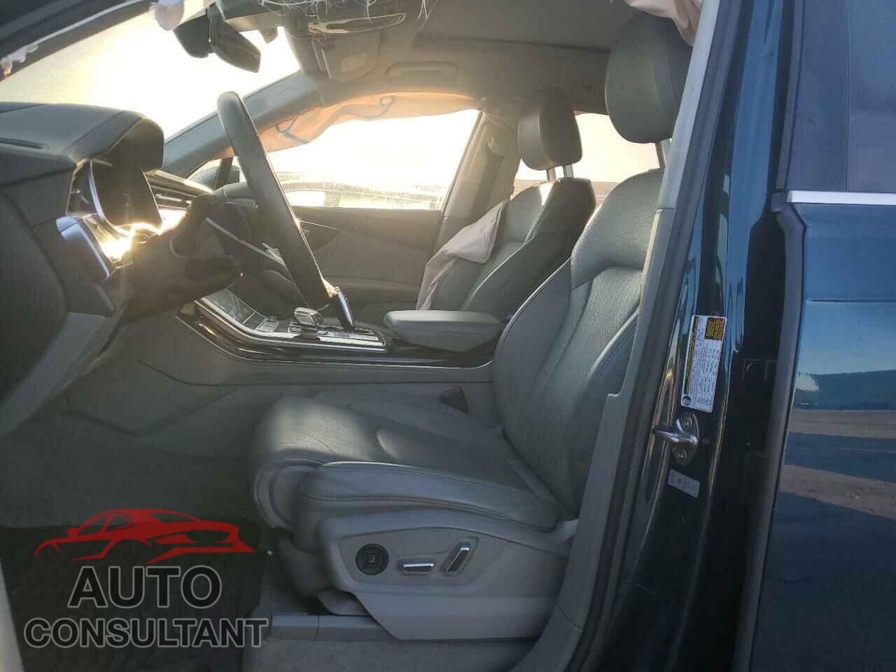 AUDI Q7 2021 - WA1VXAF73MD014690