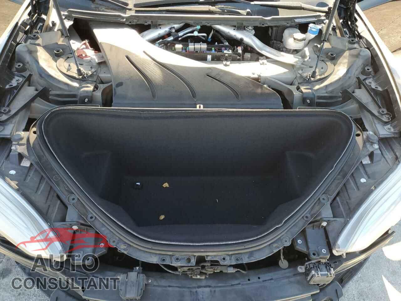TESLA MODEL S 2017 - 5YJSA1E20HF194757