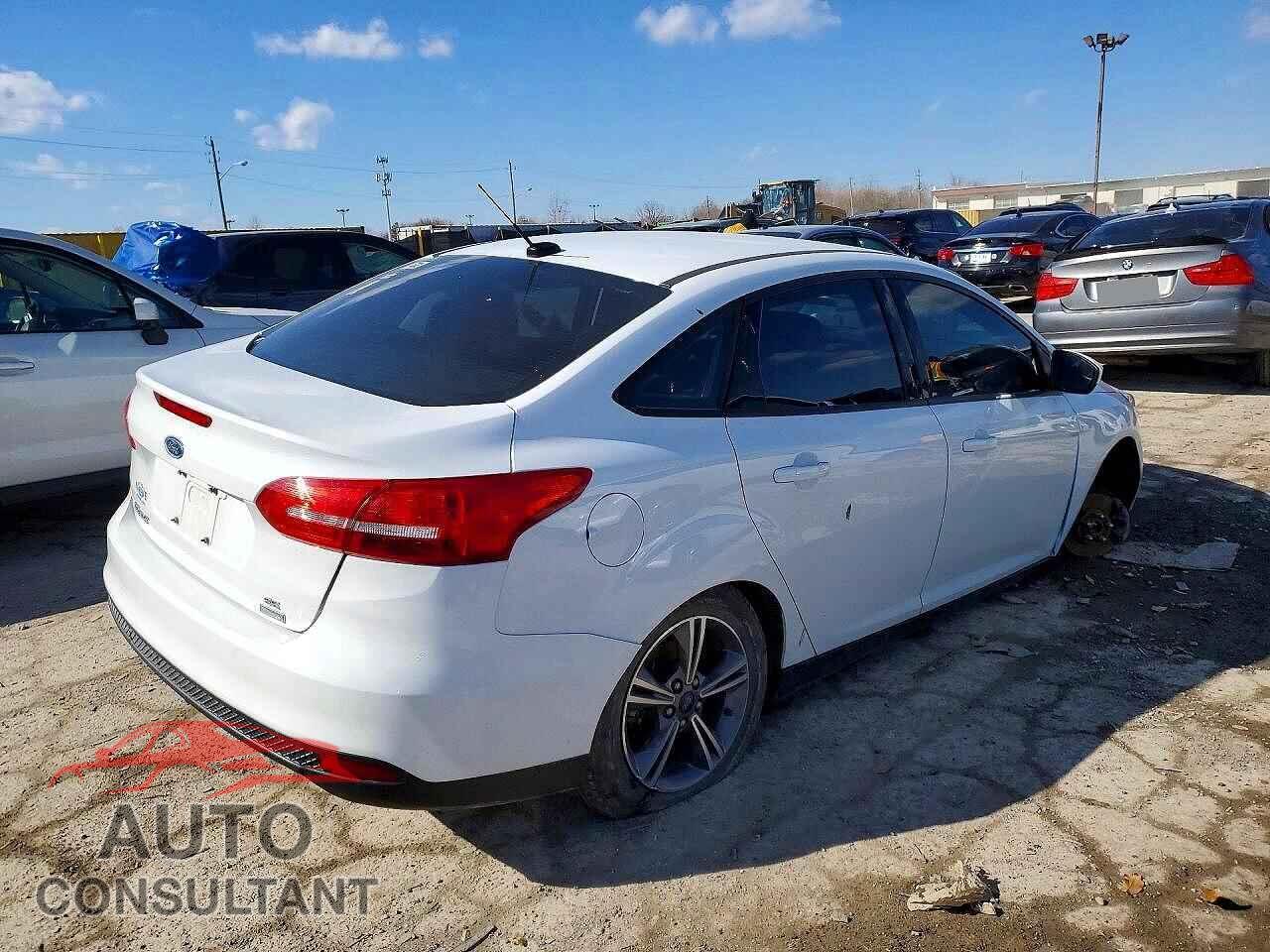 FORD FOCUS 2018 - 1FADP3FE2JL322601