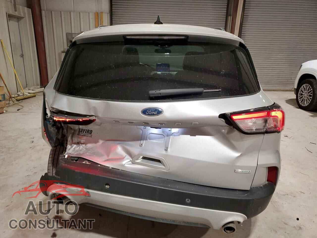 FORD ESCAPE 2020 - 1FMCU0H65LUA59208