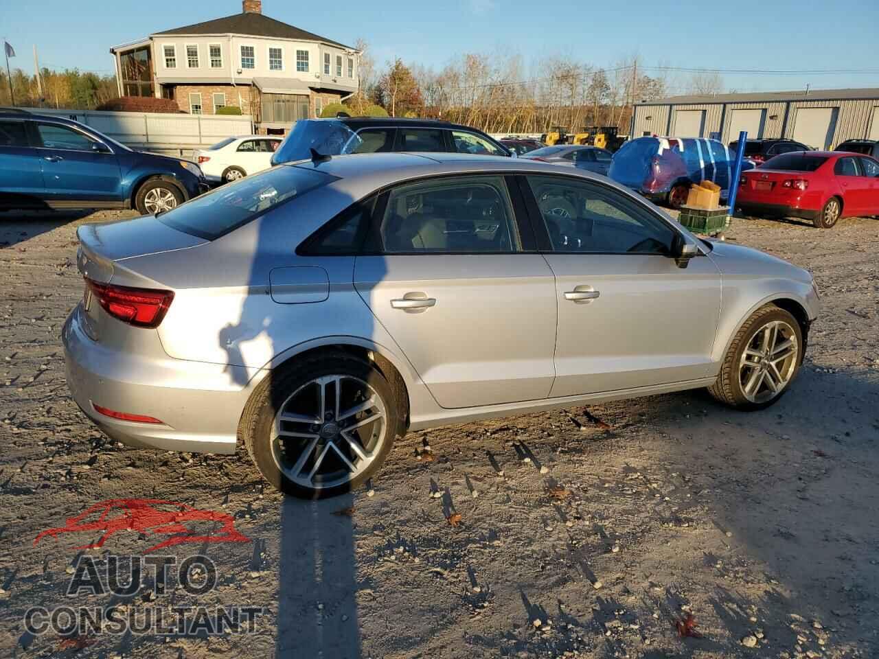 AUDI A3 2020 - WAUAUGFF5LA001055