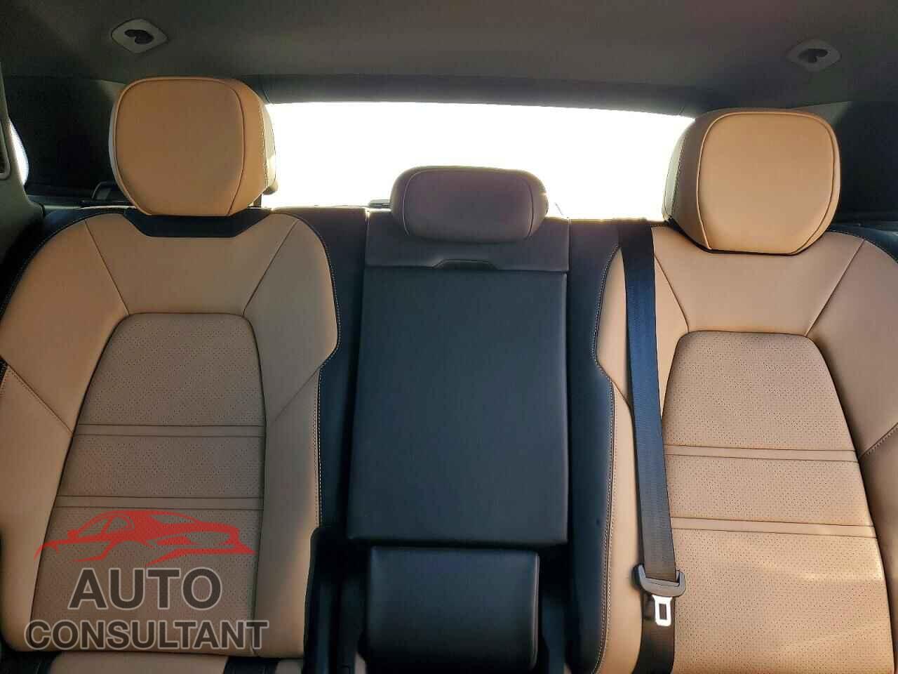 PORSCHE CAYENNE 2025 - WP1AA2AY2SDA06765