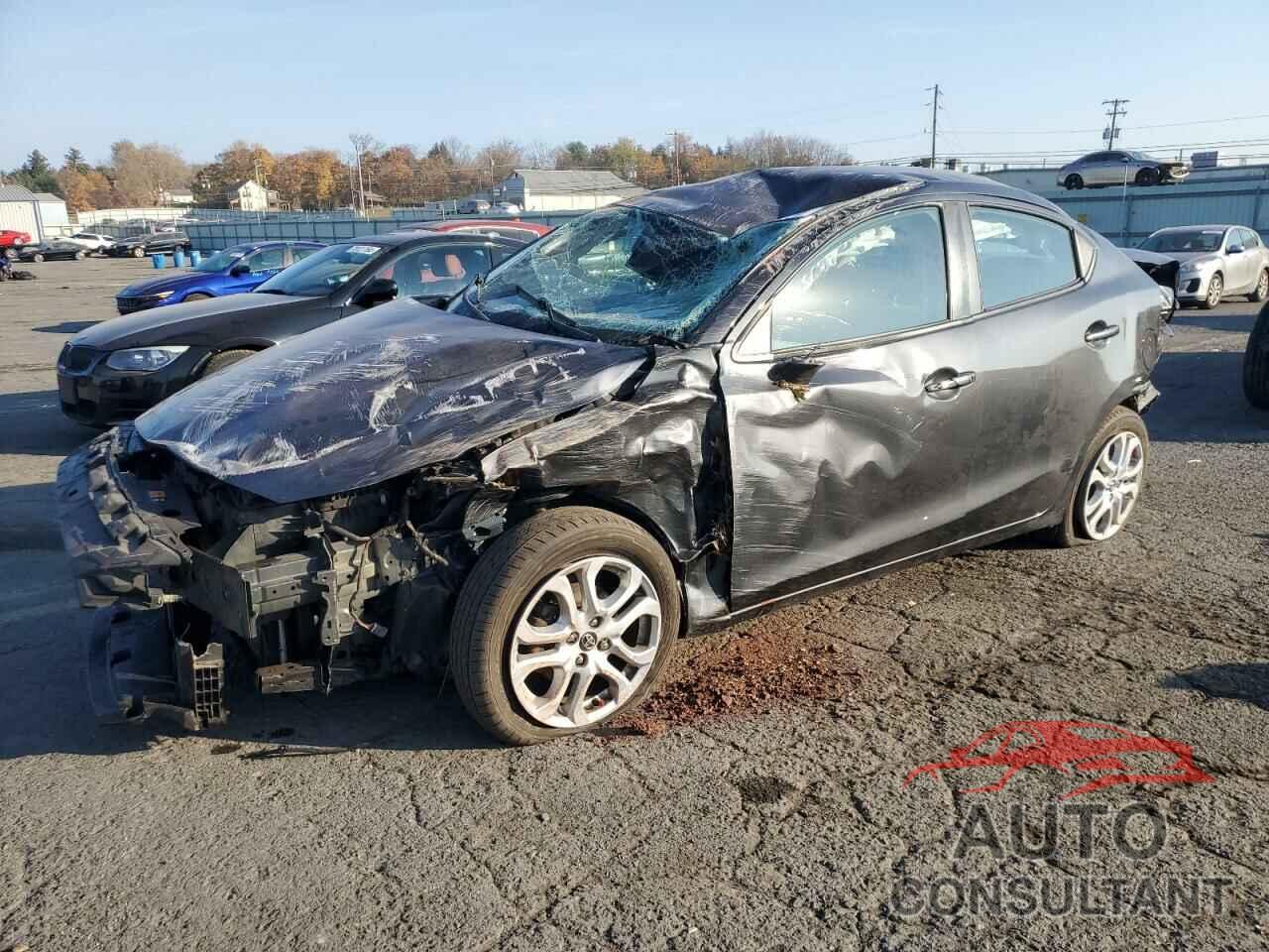 TOYOTA YARIS 2017 - 3MYDLBYVXHY182684