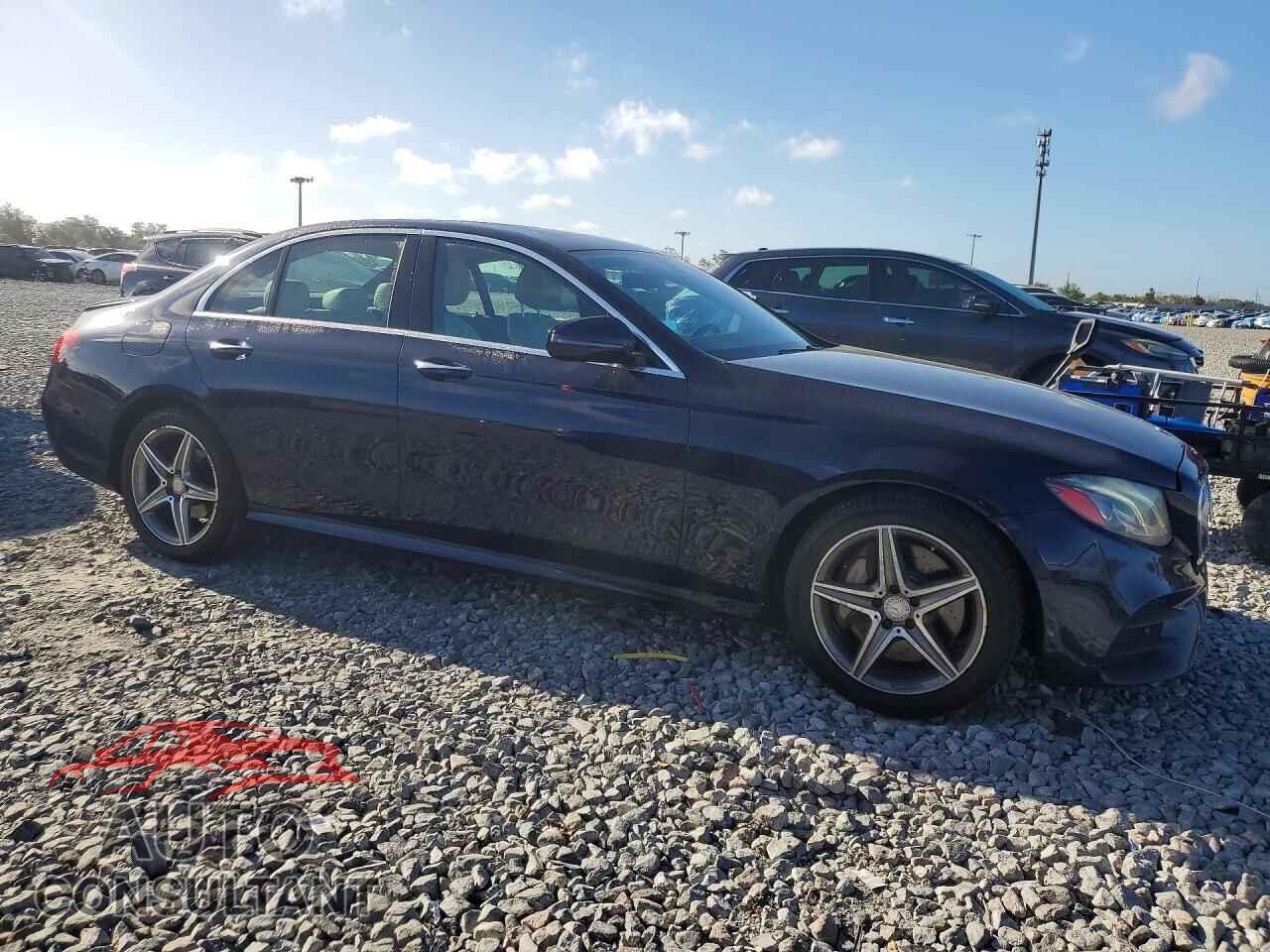 MERCEDES-BENZ E-CLASS 2017 - WDDZF4KB0HA047536