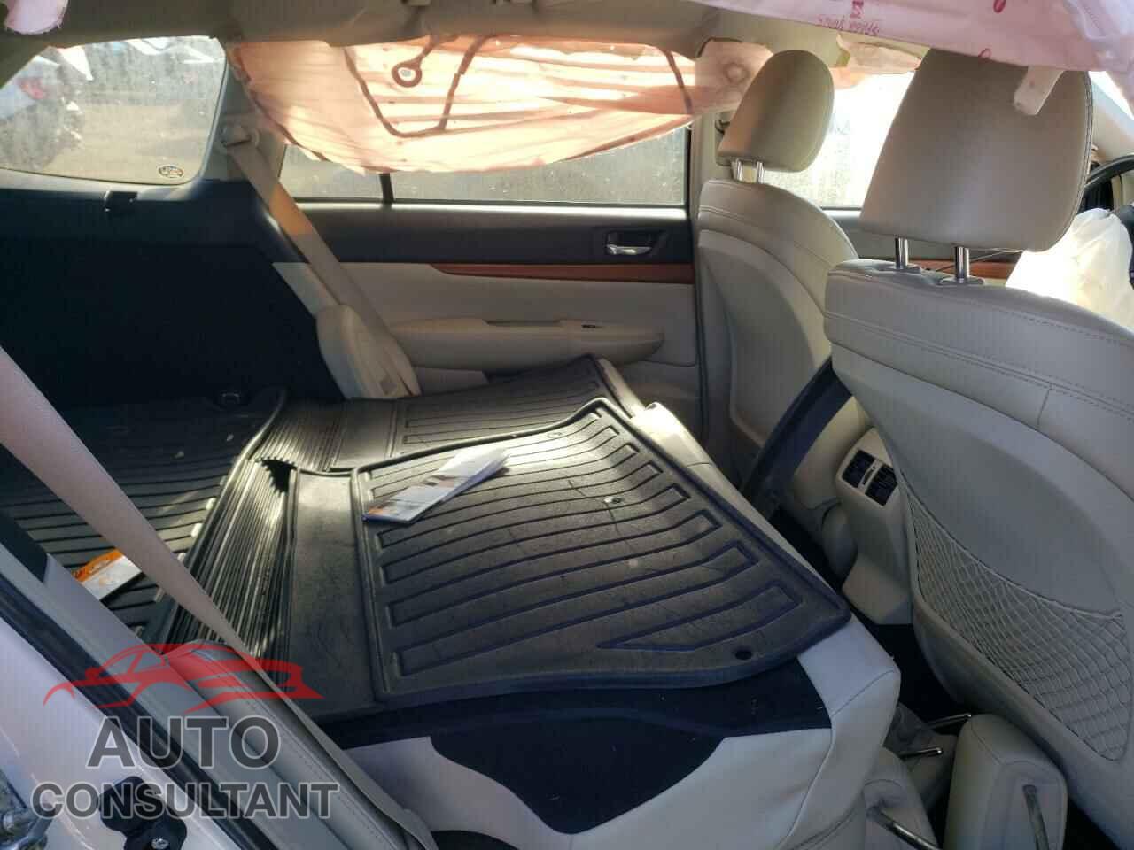 SUBARU OUTBACK 2013 - 4S4BRBPC2D3231069